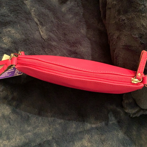 Worthington NWT Bright Pink Handbag Wristlet or Shoulder Bag 2 in One - Picture 6 of 13